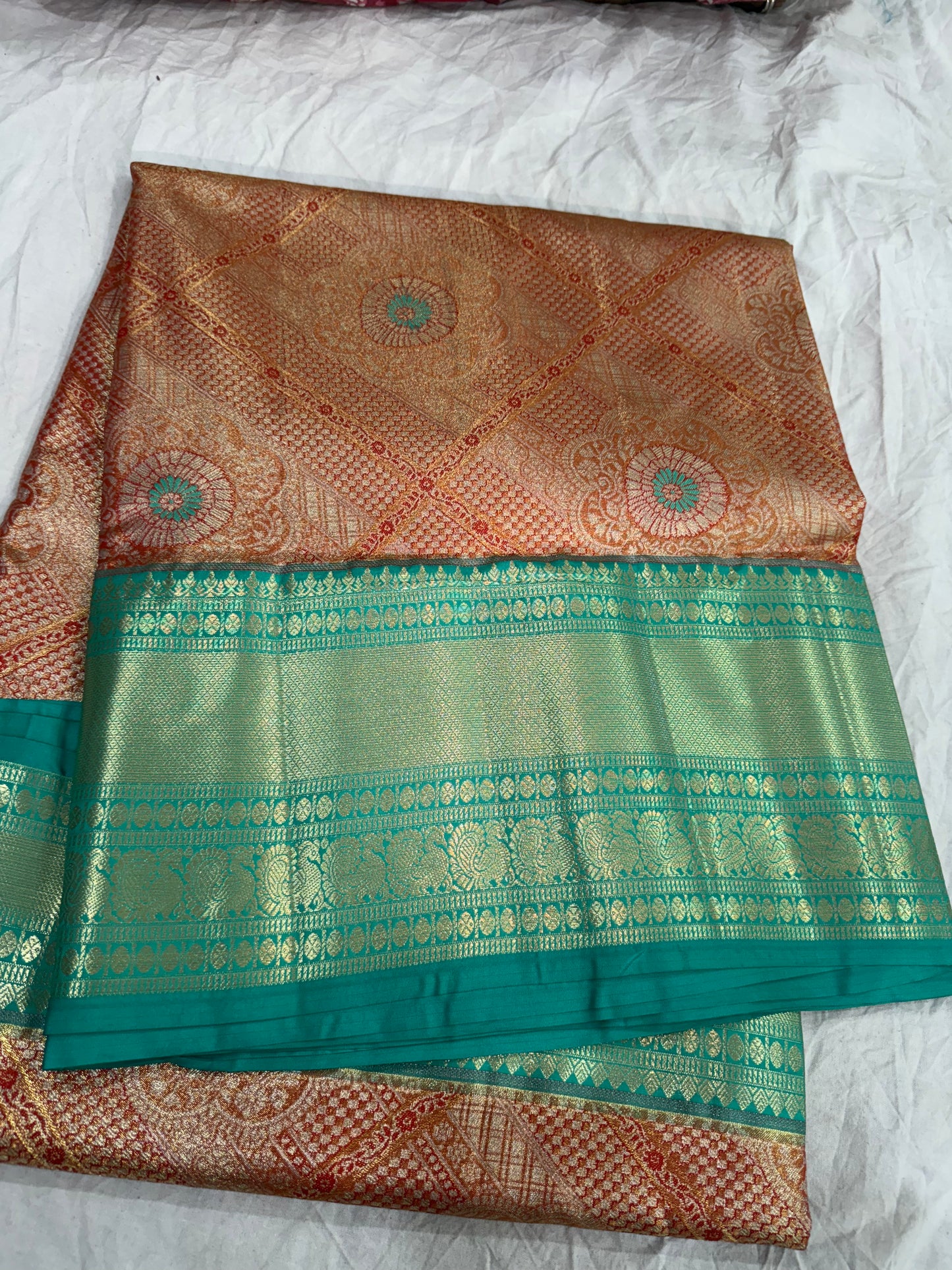 Kanchi pattu sarees
