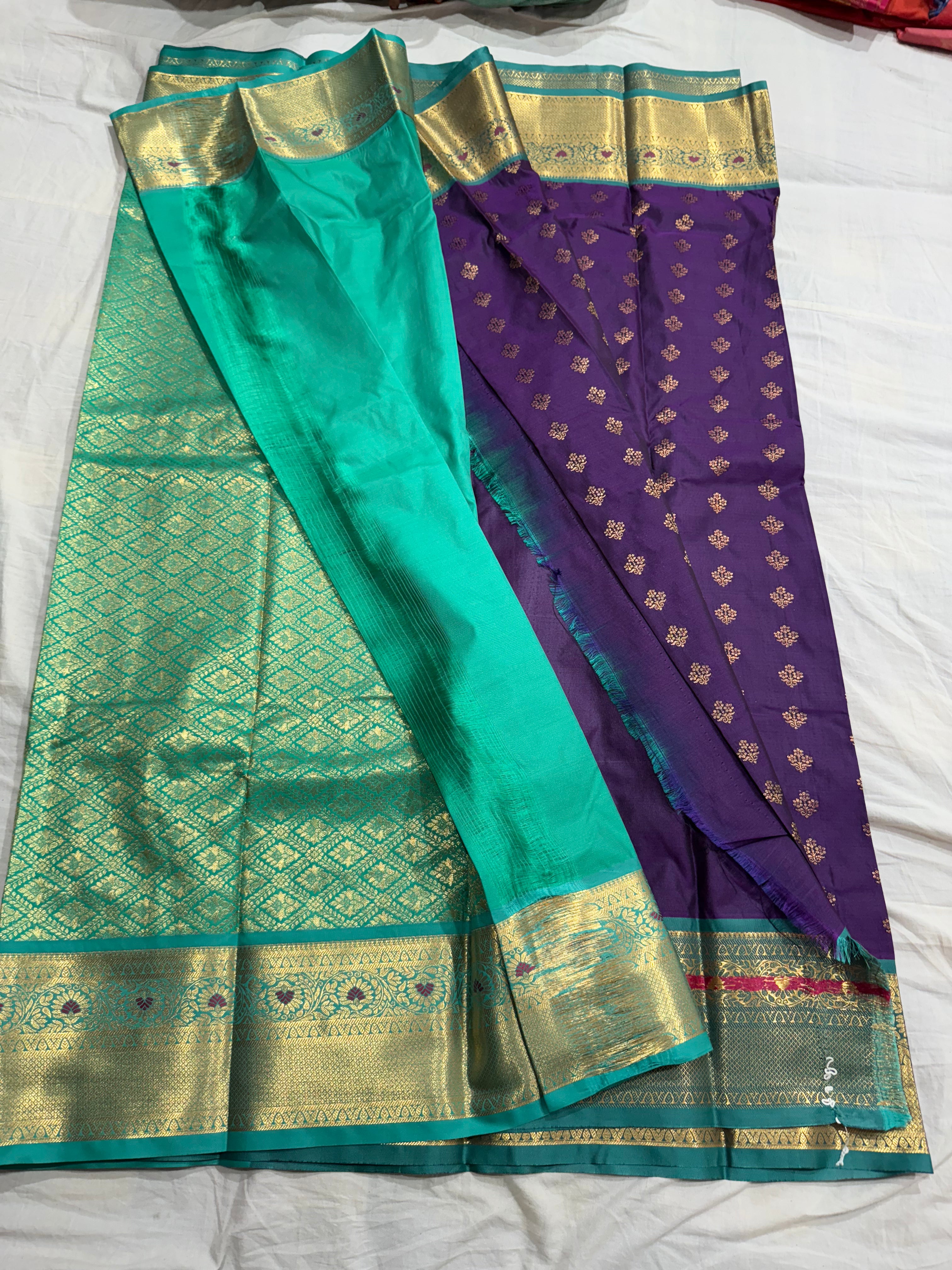 Semi Gadwal small border