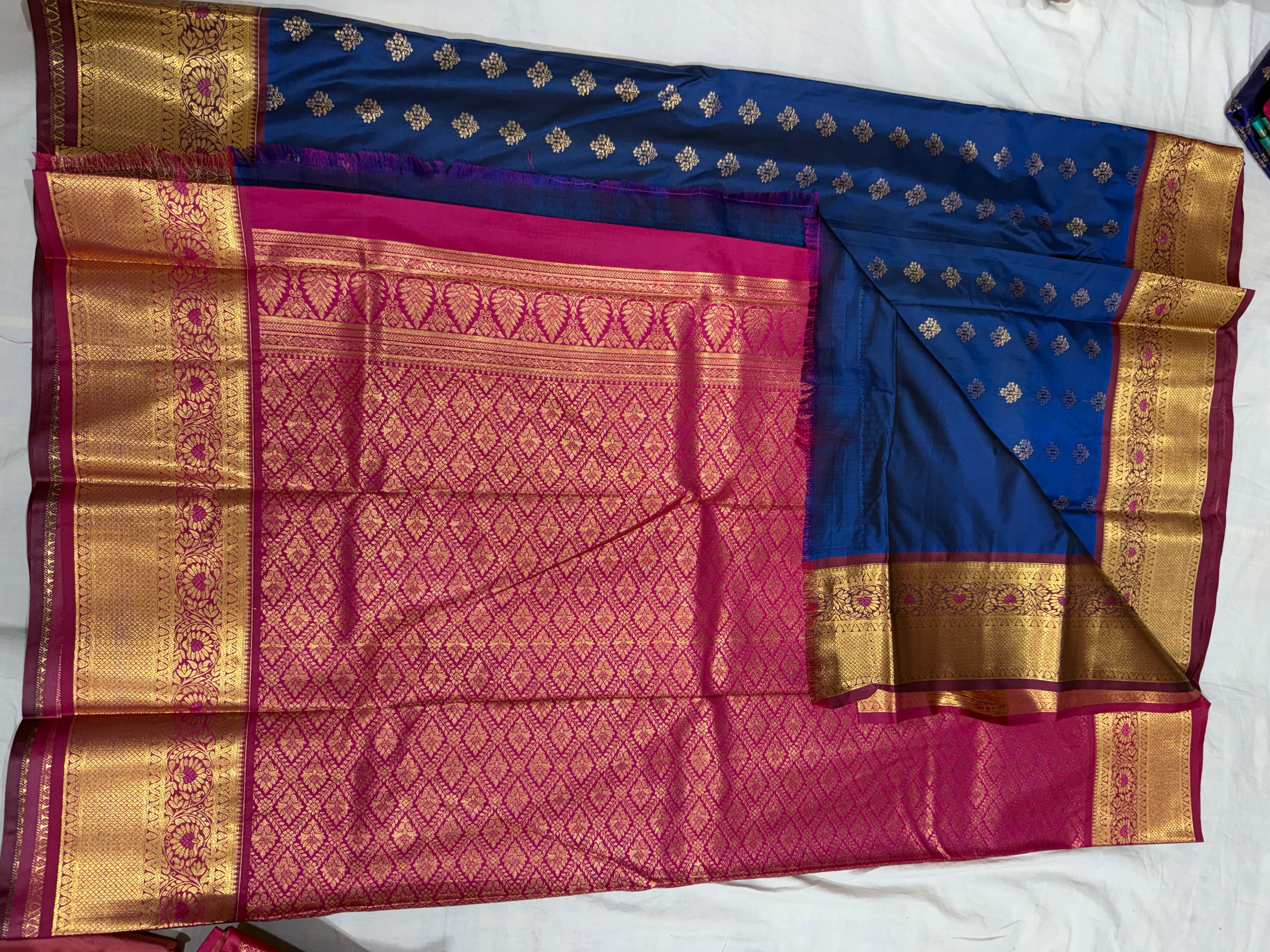 Semi Gadwal small border
