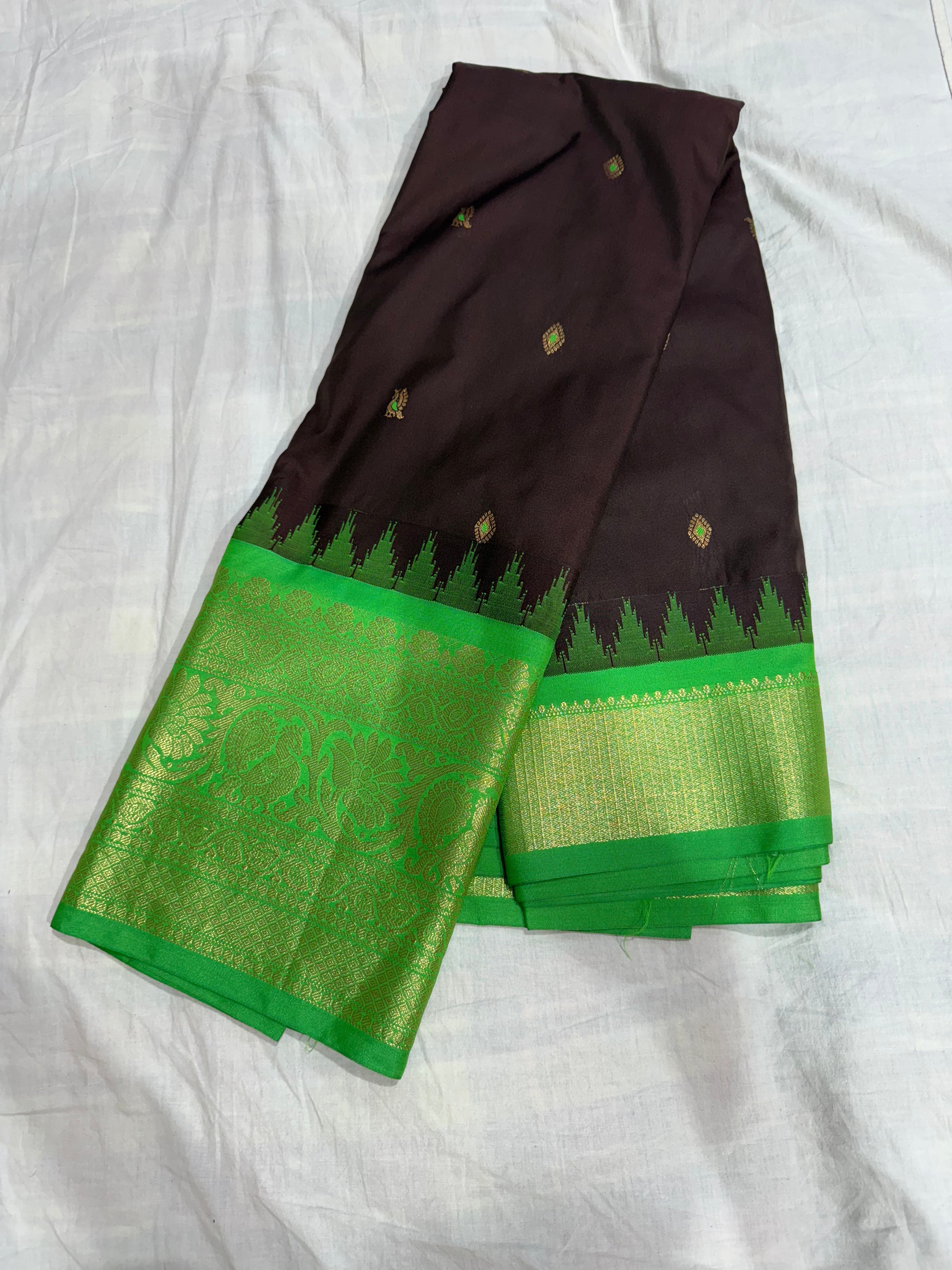 Semi Gadwal big border