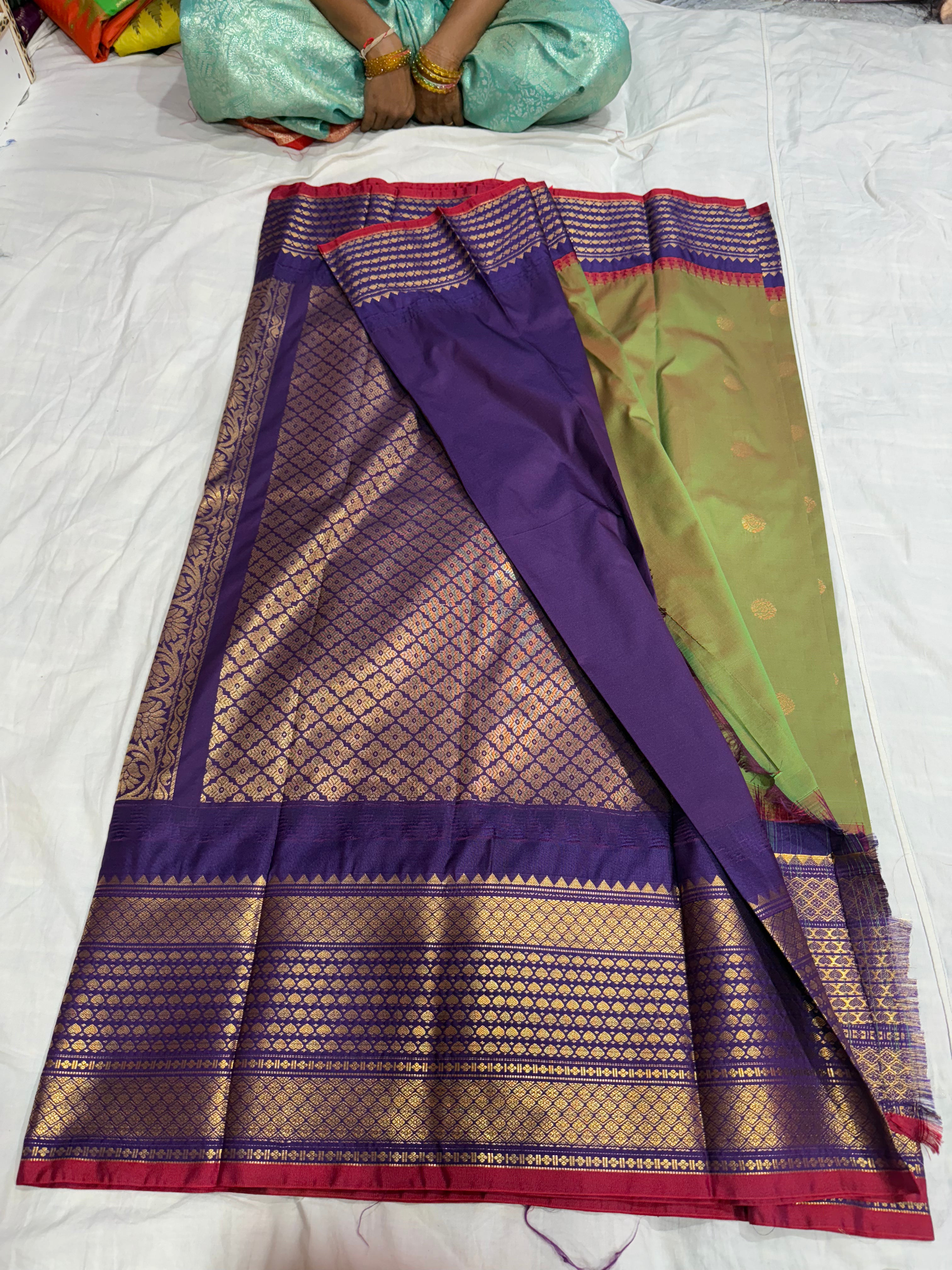 Semi Gadwal big border