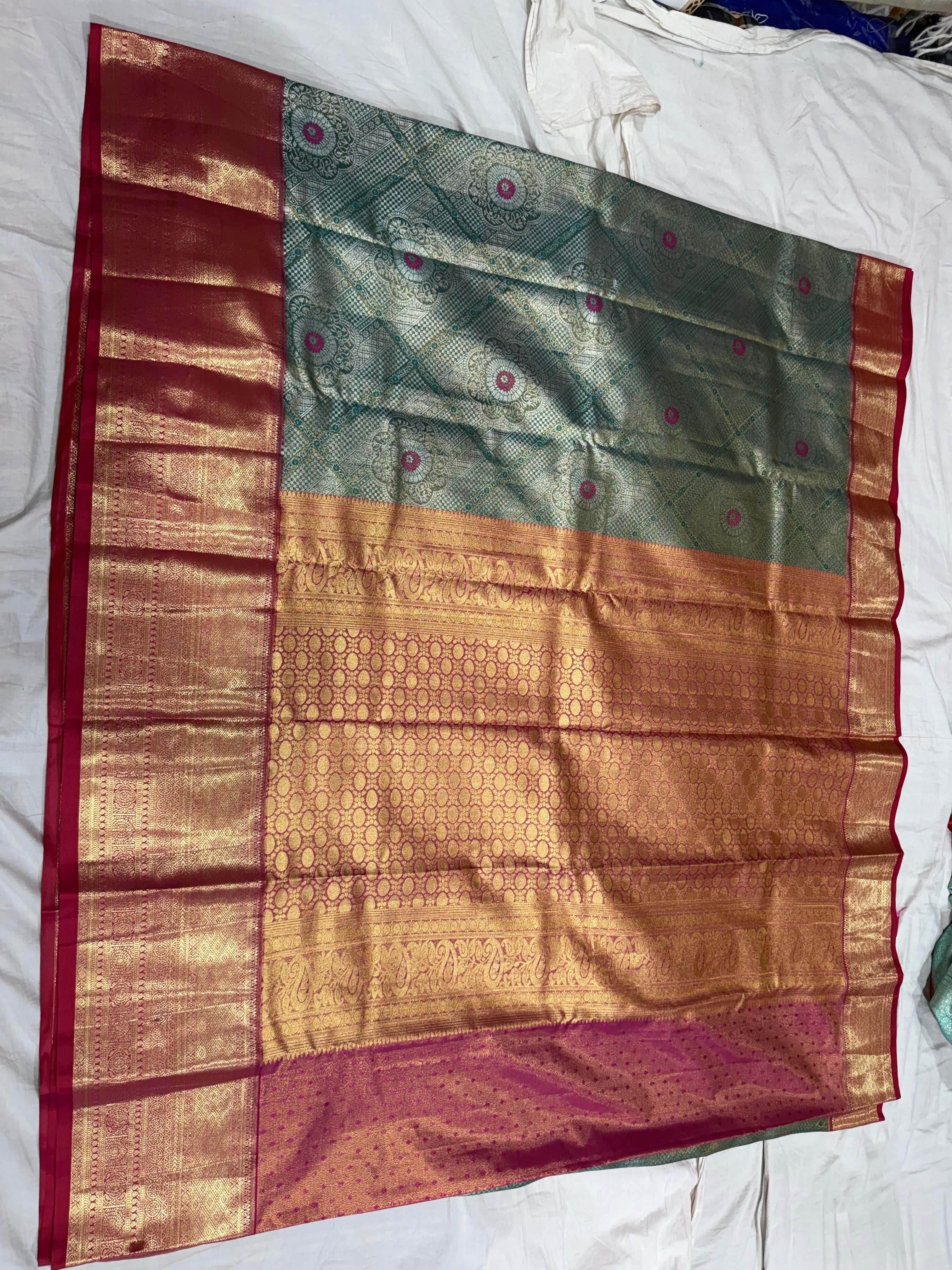 Kanchi pattu sarees